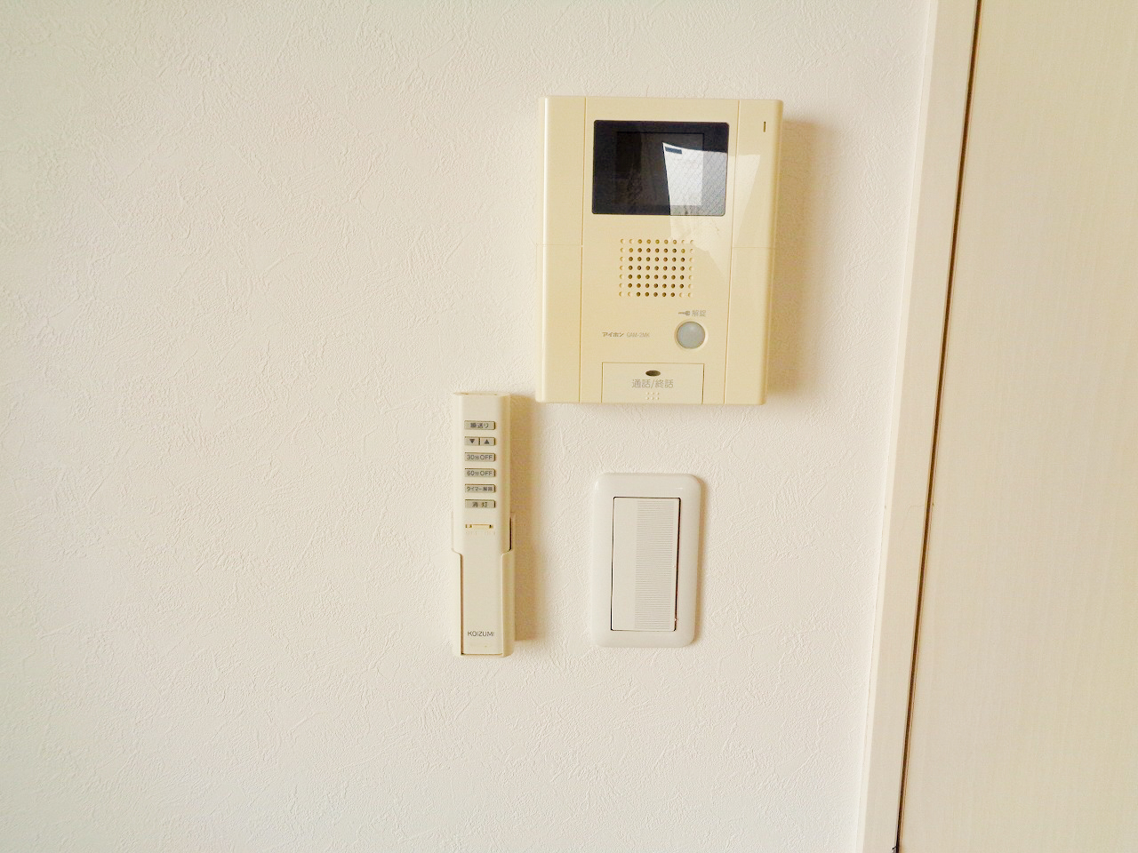 インターホン